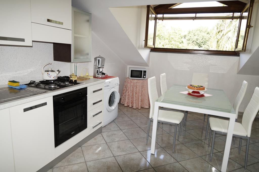 Villa Esclusiva Con Piscina Privata E Vista Etna ซัฟเฟรานา เอตเนอา ภายนอก รูปภาพ