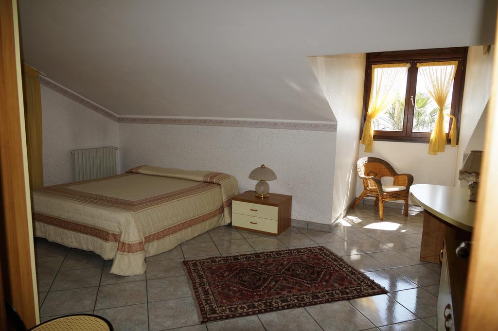 Villa Esclusiva Con Piscina Privata E Vista Etna ซัฟเฟรานา เอตเนอา ภายนอก รูปภาพ