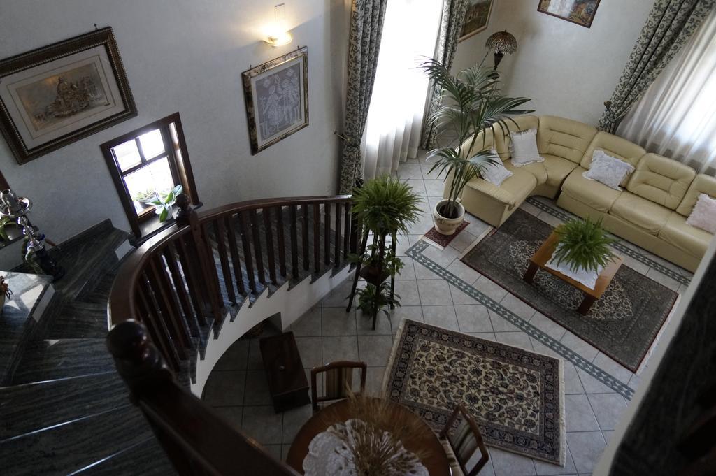 Villa Esclusiva Con Piscina Privata E Vista Etna ซัฟเฟรานา เอตเนอา ภายนอก รูปภาพ
