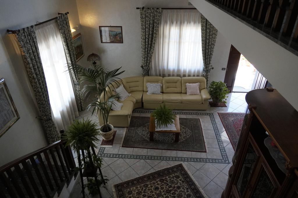 Villa Esclusiva Con Piscina Privata E Vista Etna ซัฟเฟรานา เอตเนอา ภายนอก รูปภาพ
