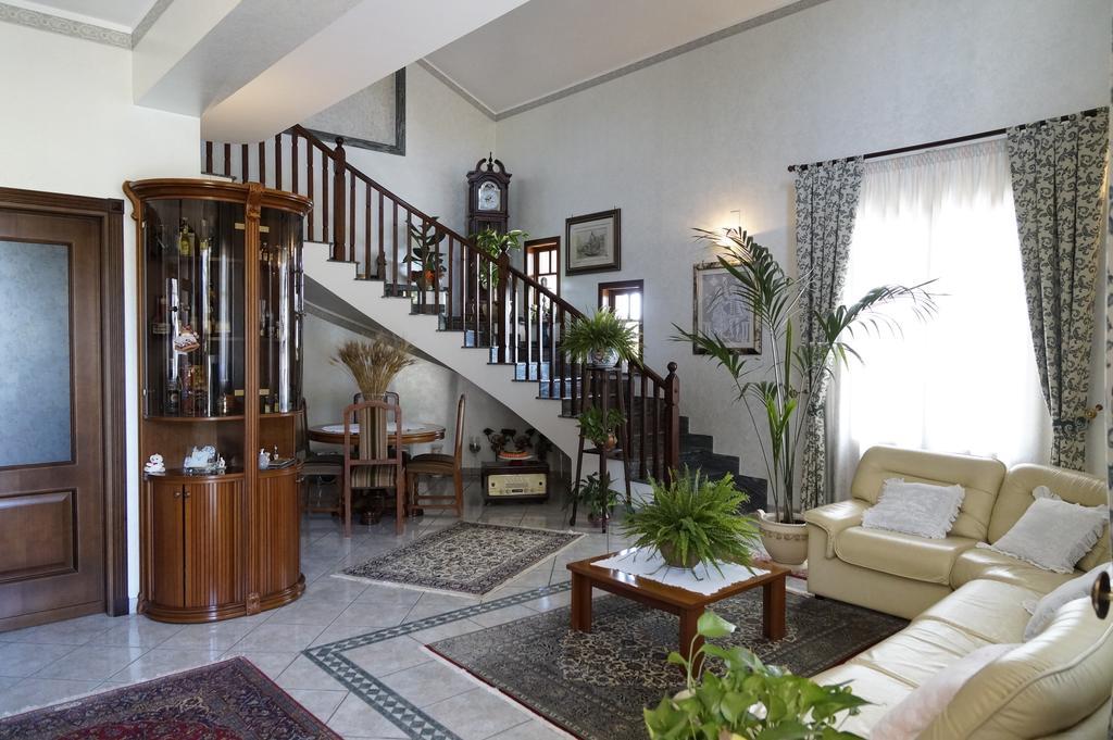 Villa Esclusiva Con Piscina Privata E Vista Etna ซัฟเฟรานา เอตเนอา ภายนอก รูปภาพ
